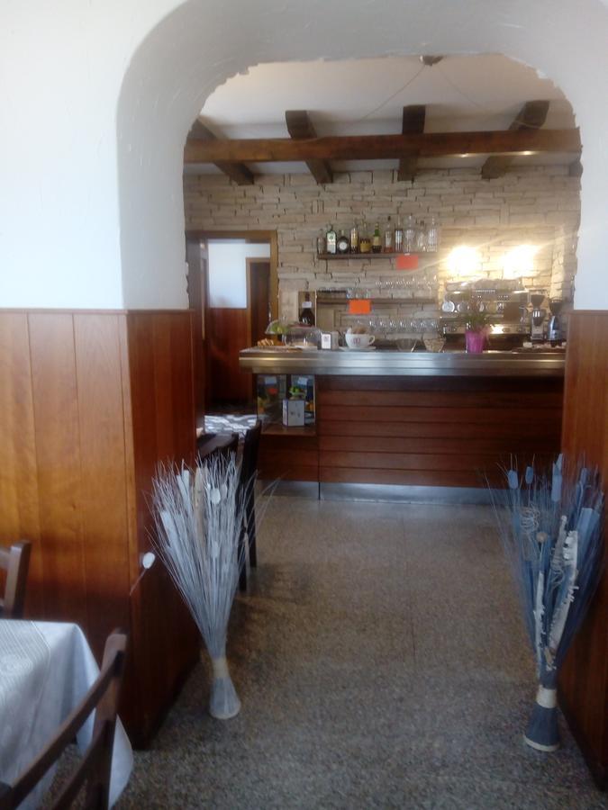 Albergo Alla Pineta Villa Santina Εξωτερικό φωτογραφία