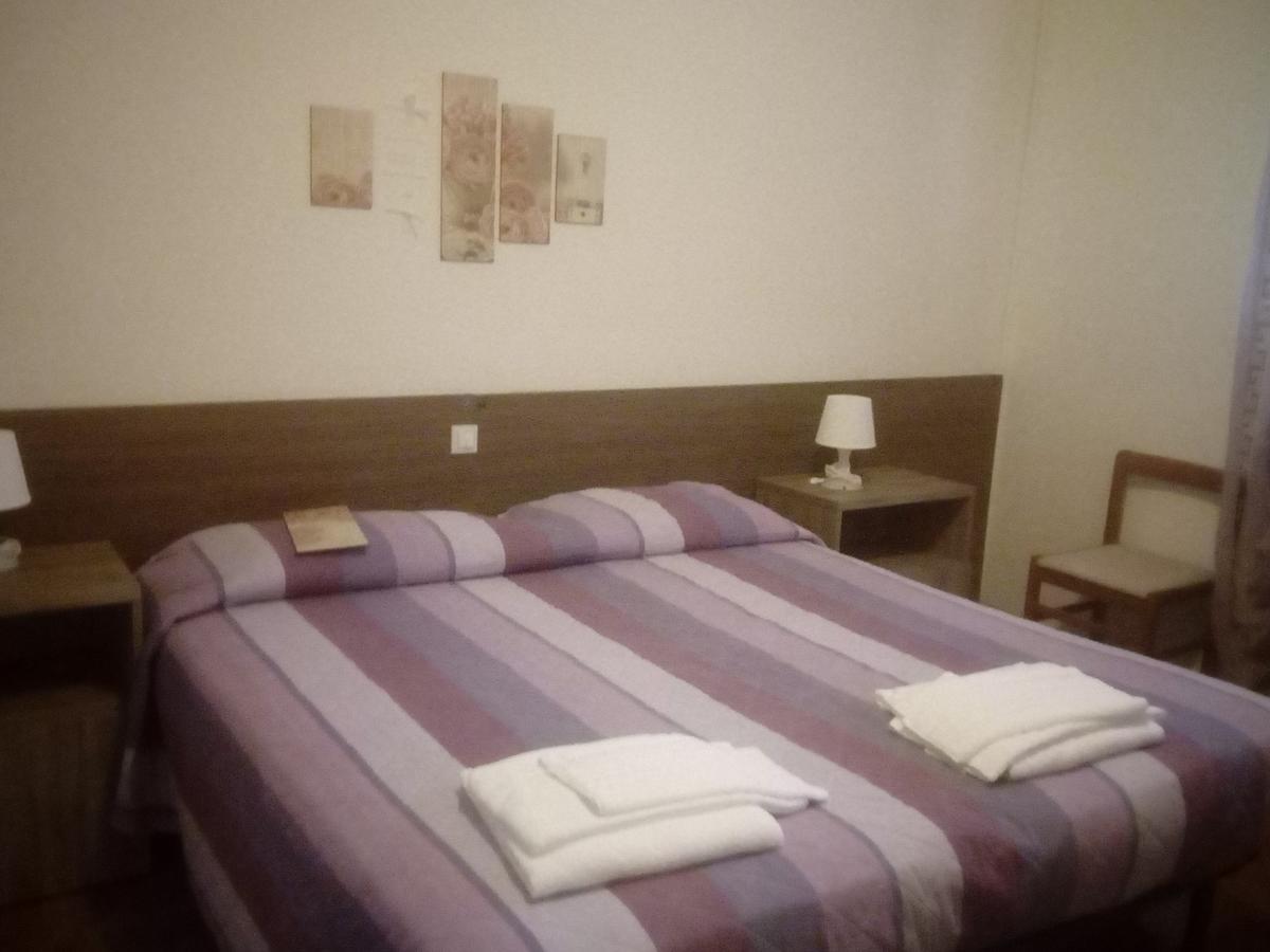 Albergo Alla Pineta Villa Santina Εξωτερικό φωτογραφία